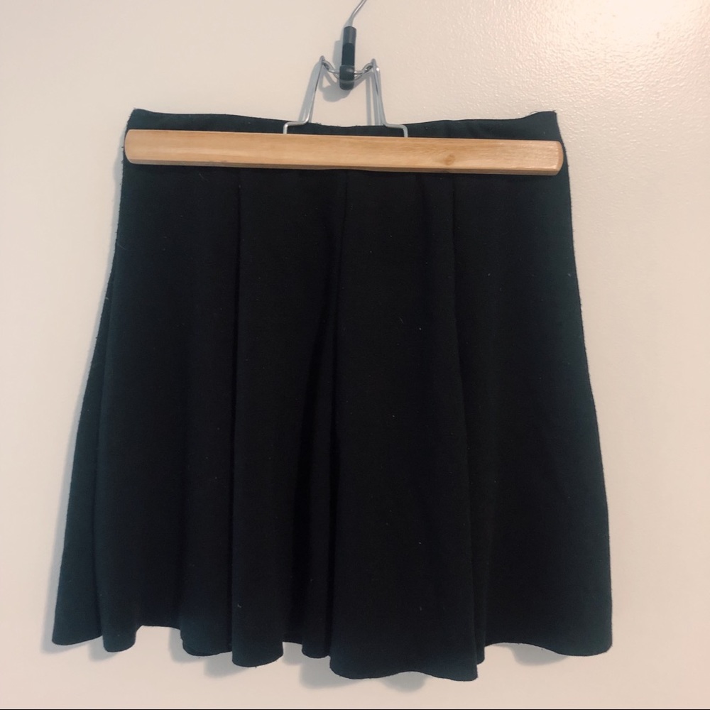 BRANDY MELVILLE black skater skirt